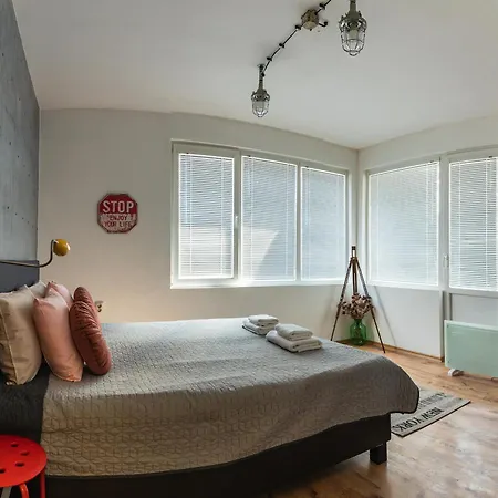 Urban Style In The Centre * Várna